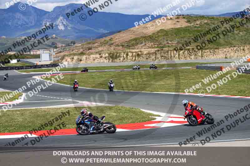 cadwell no limits trackday;cadwell park;cadwell park photographs;cadwell trackday photographs;enduro digital images;event digital images;eventdigitalimages;navarra;no limits trackdays;peter wileman photography;racing digital images;trackday digital images;trackday photos